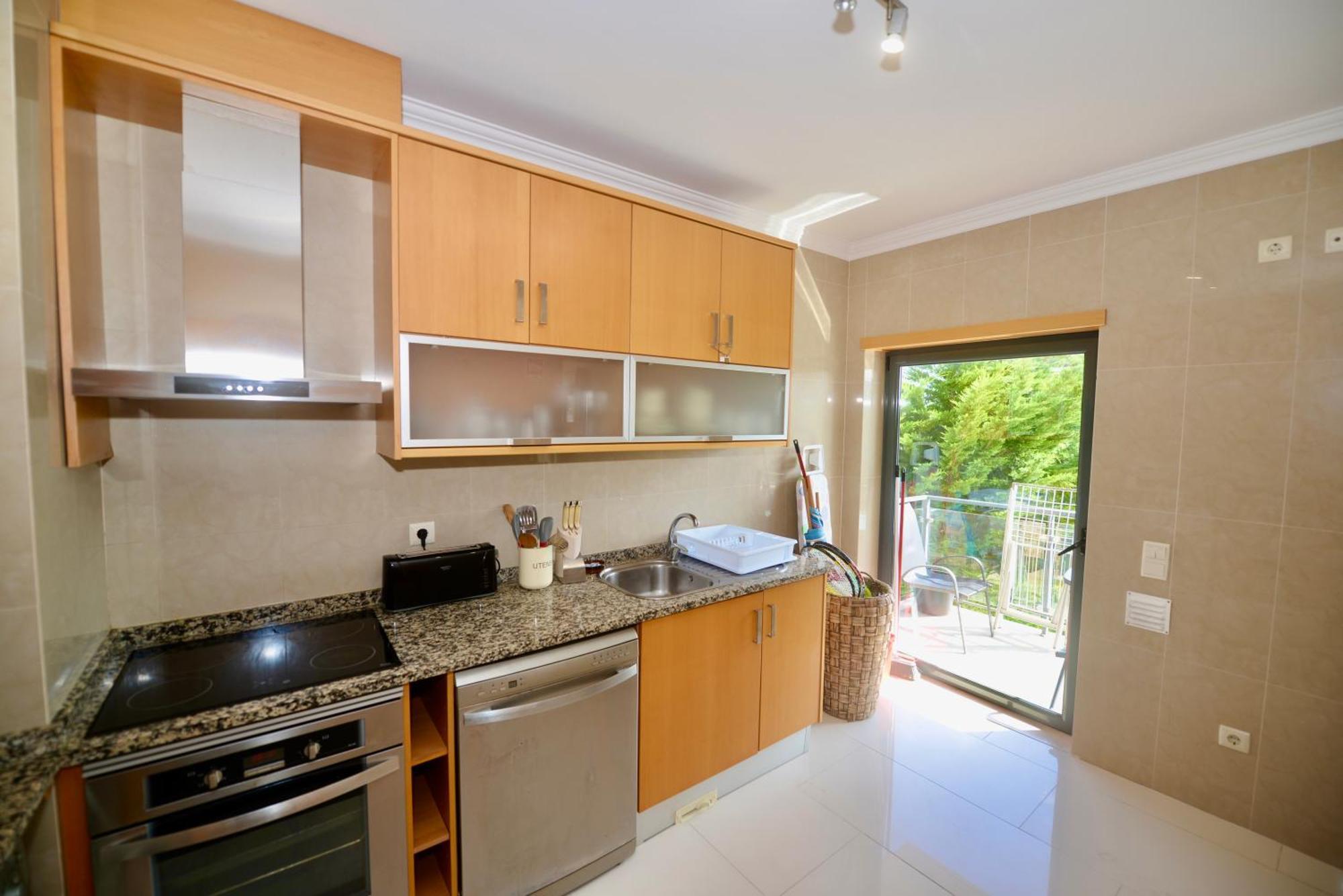 Pebble - 1 Bedroom Apartment Sleeps 5 With Pool & Tennis Court Sao Martinho do Porto Ngoại thất bức ảnh