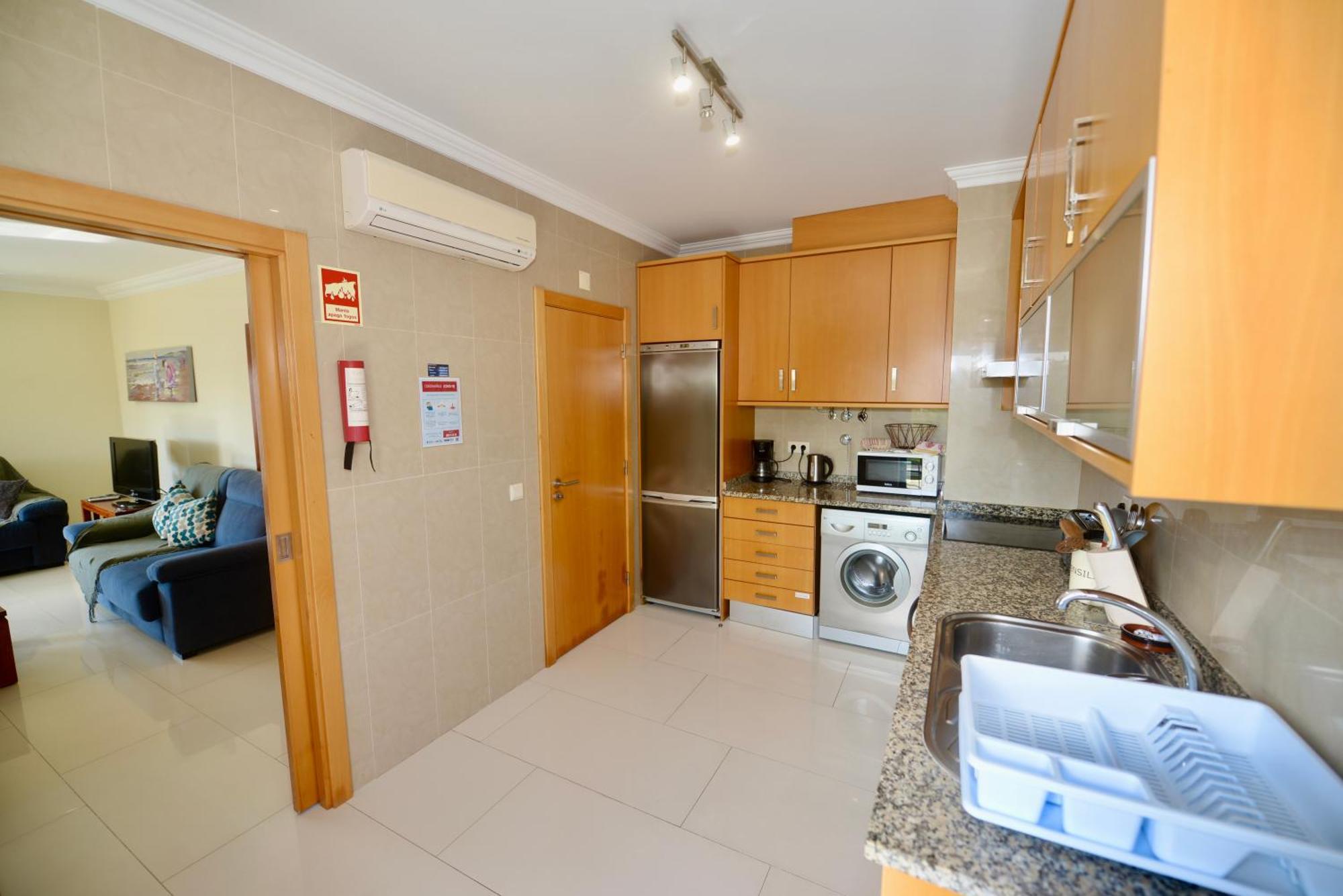 Pebble - 1 Bedroom Apartment Sleeps 5 With Pool & Tennis Court Sao Martinho do Porto Ngoại thất bức ảnh