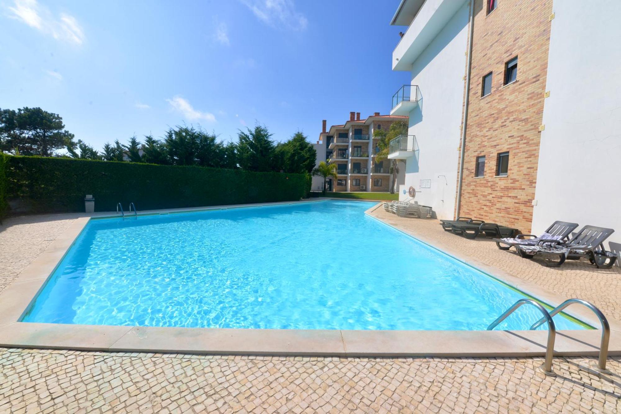 Pebble - 1 Bedroom Apartment Sleeps 5 With Pool & Tennis Court Sao Martinho do Porto Ngoại thất bức ảnh